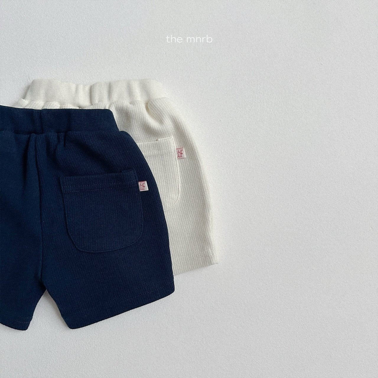 La cora shorts