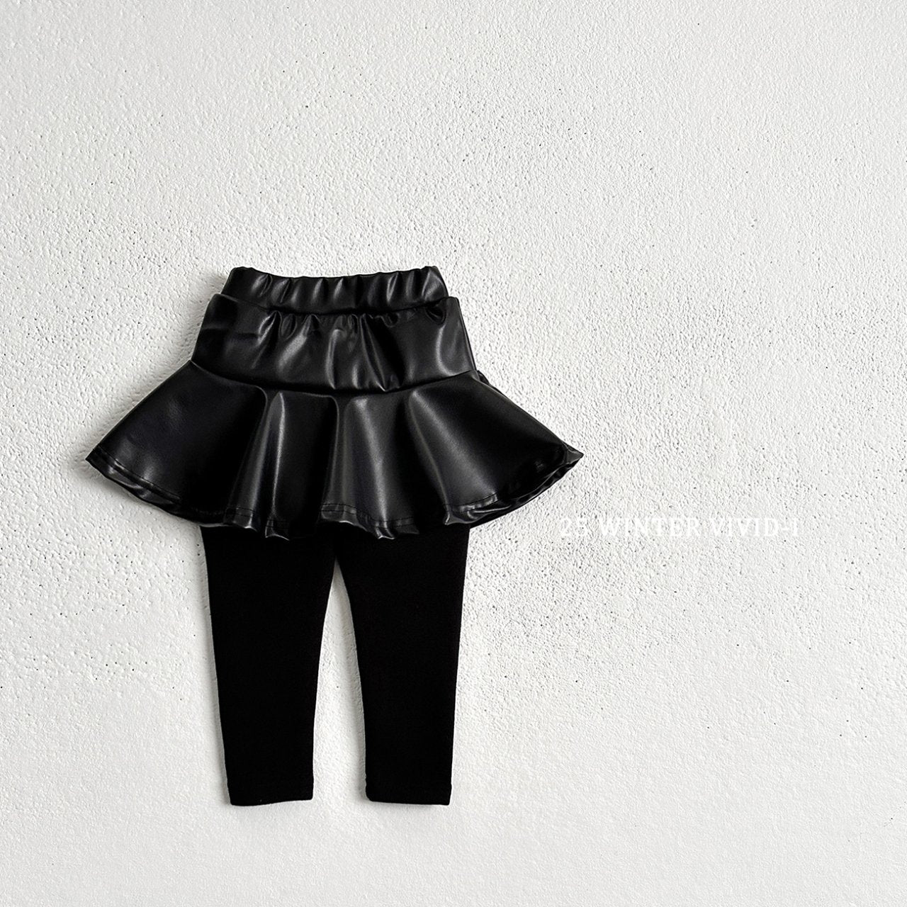 Leather skirt leggings