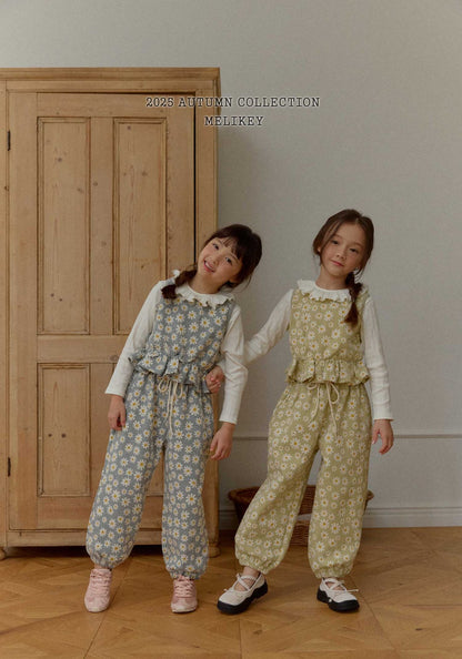 Daisy jogger pants