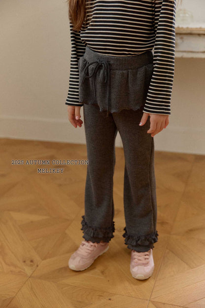 Double frill bootcut pants