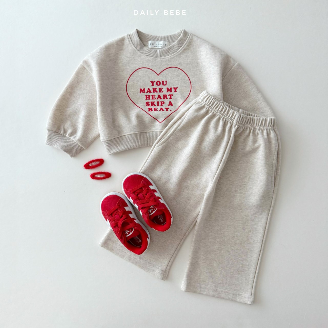 Heart wide set