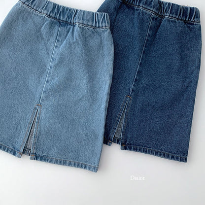 Half open skirt