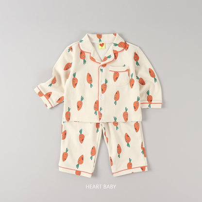 Carrot pajama set