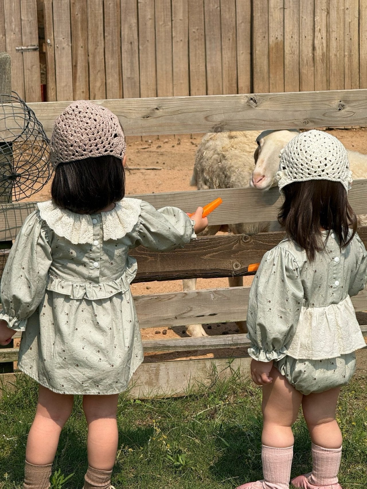 Latte bloom romper