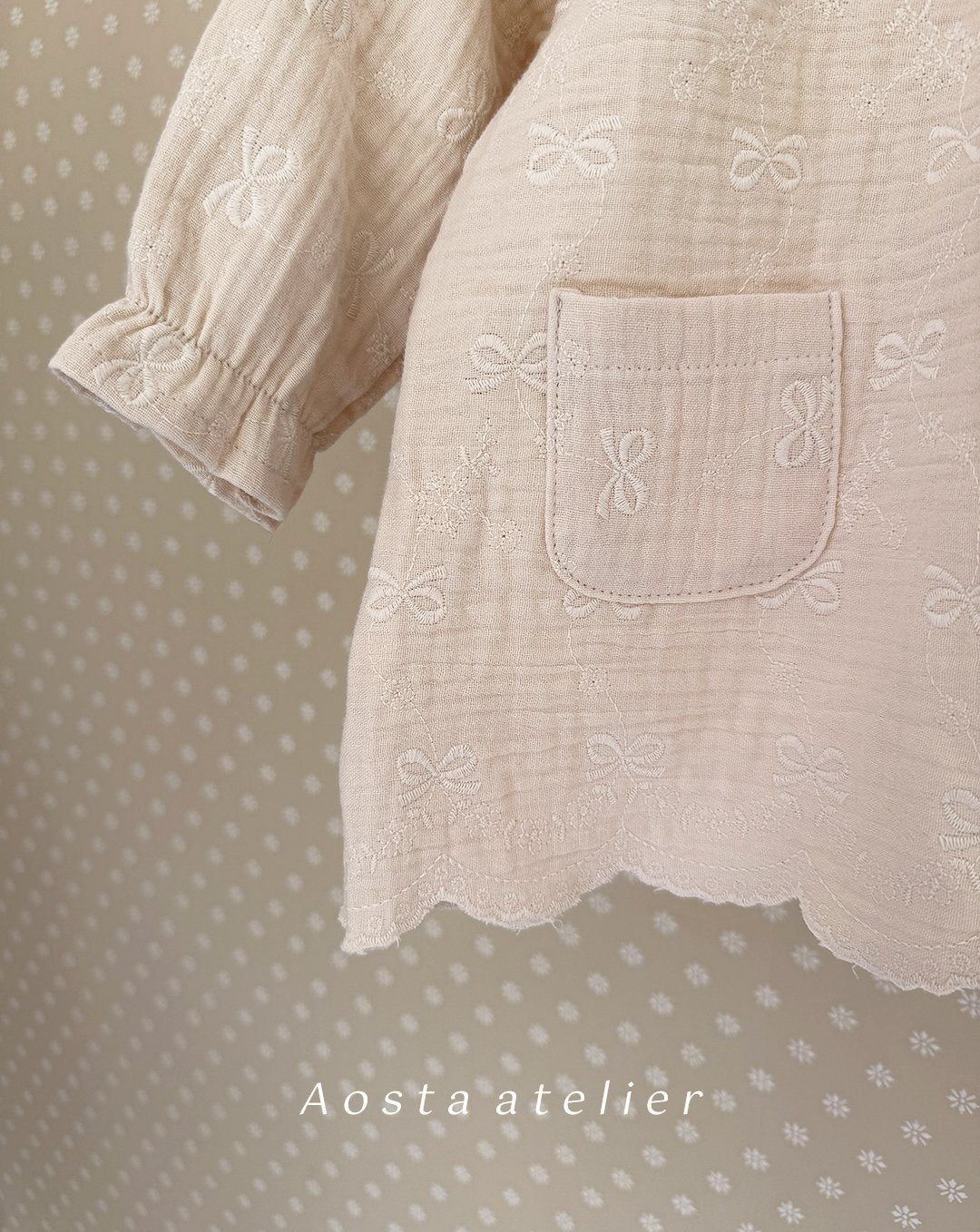 Beige princess dress