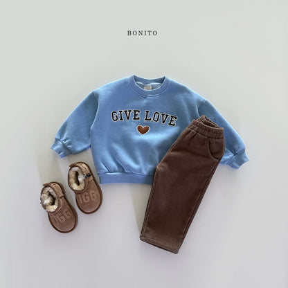 Give love sweatshirt