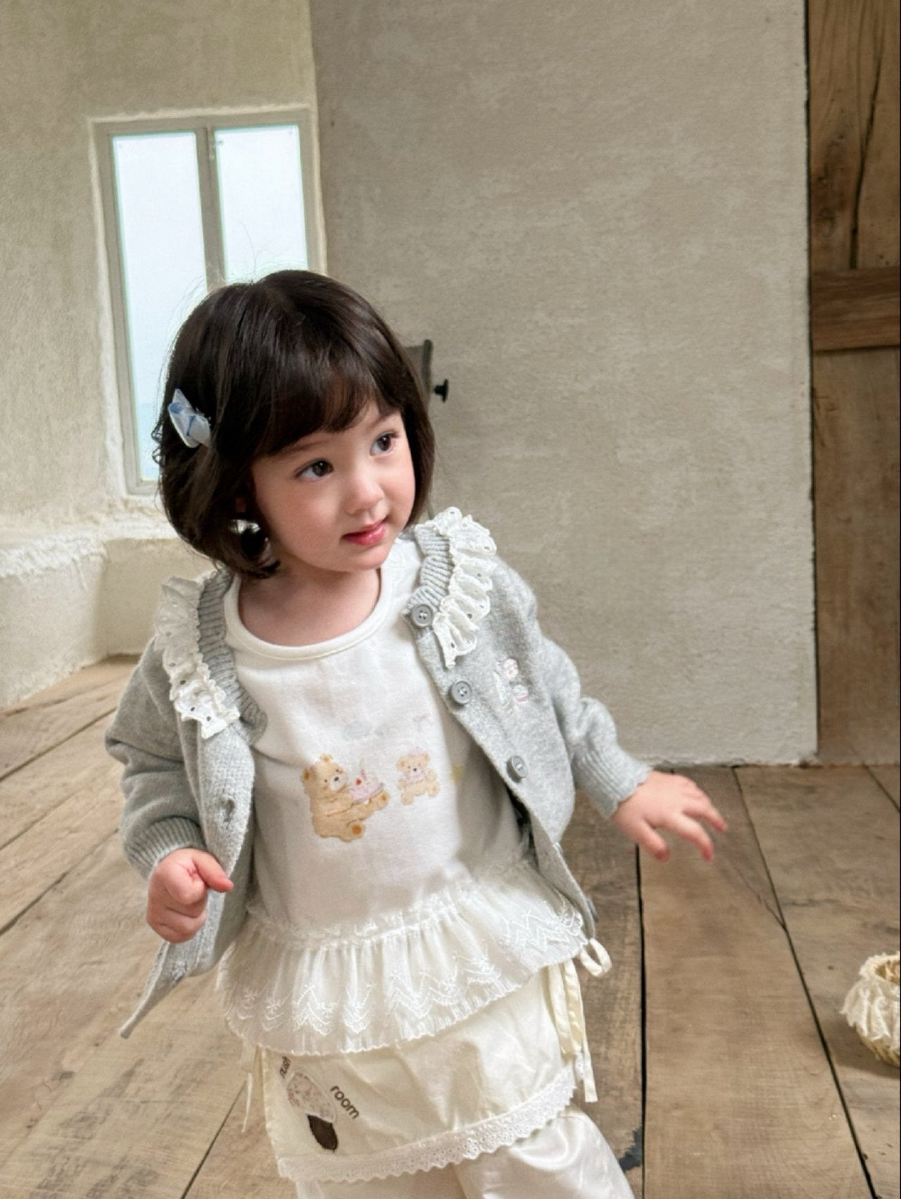 Puff pom knit cardigan