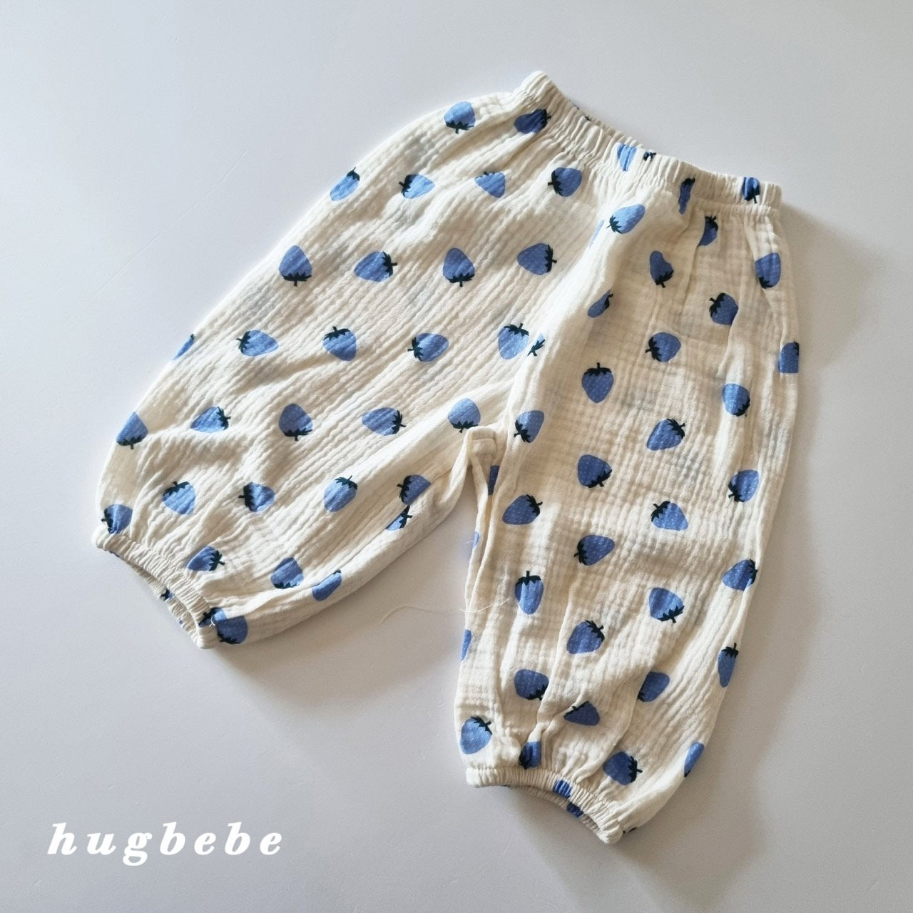 Strawberry pants