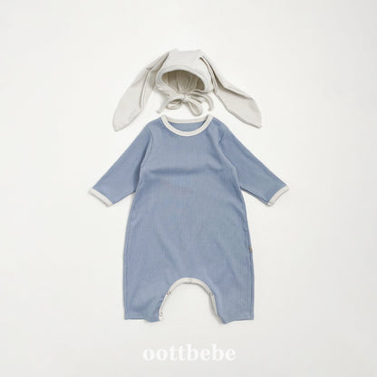 Buttercream onesie set