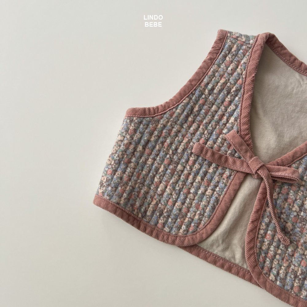 Flower quilted vest