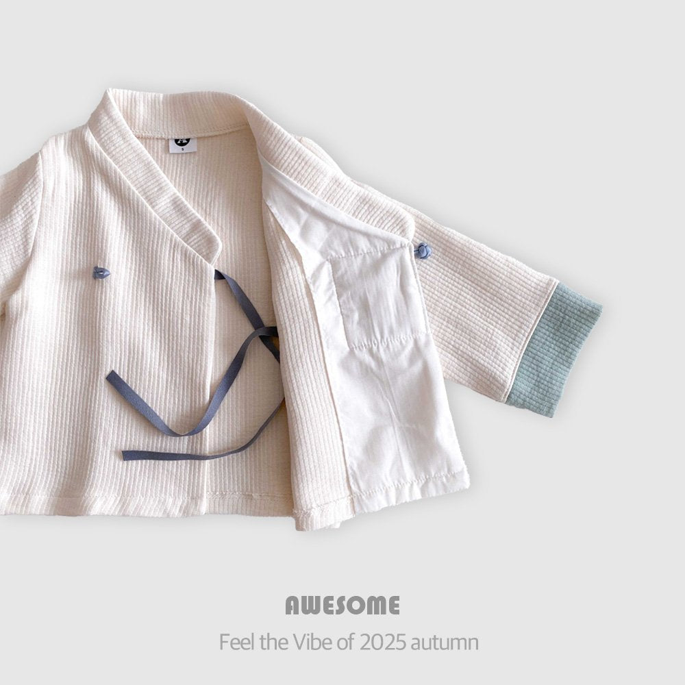 Phoenix embroidery hanbok