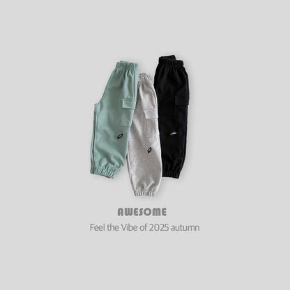 Diagonal cut cargo pants