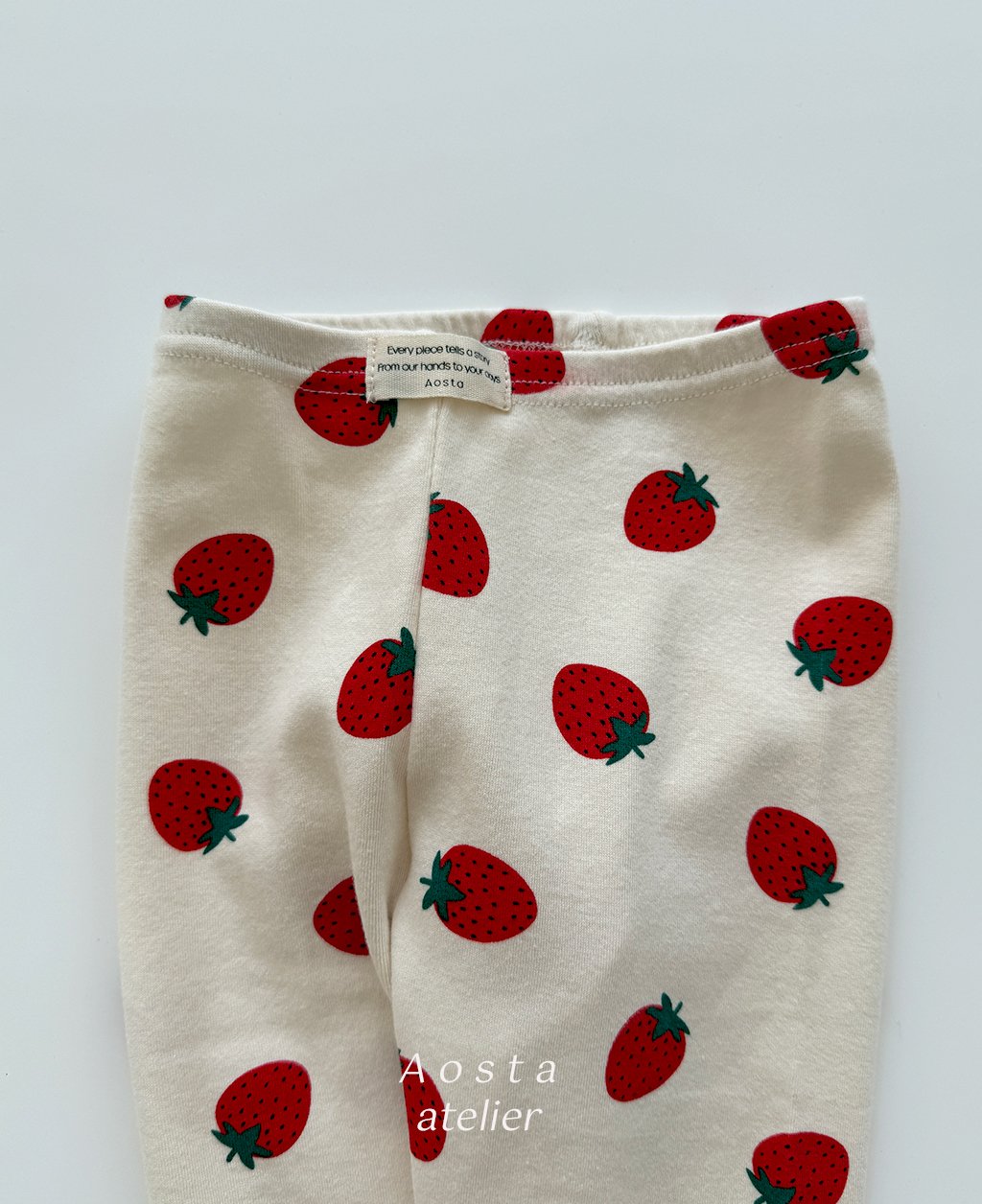 Strawberry leggings