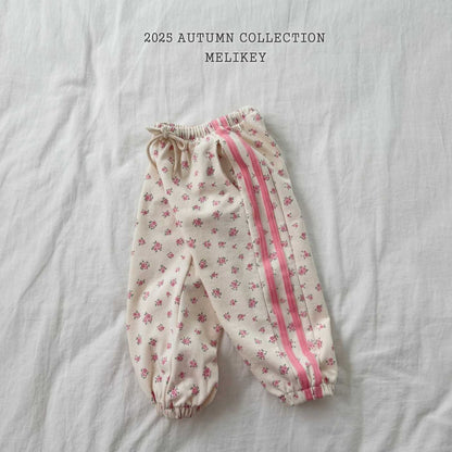 Floral jogger pants