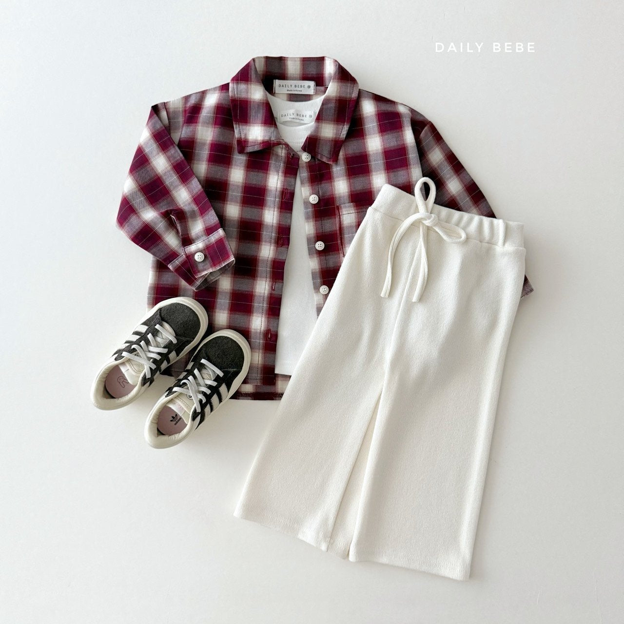 Wide knit pants