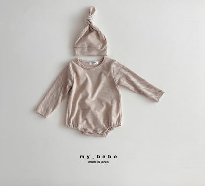 Cone onesie & bonnet set