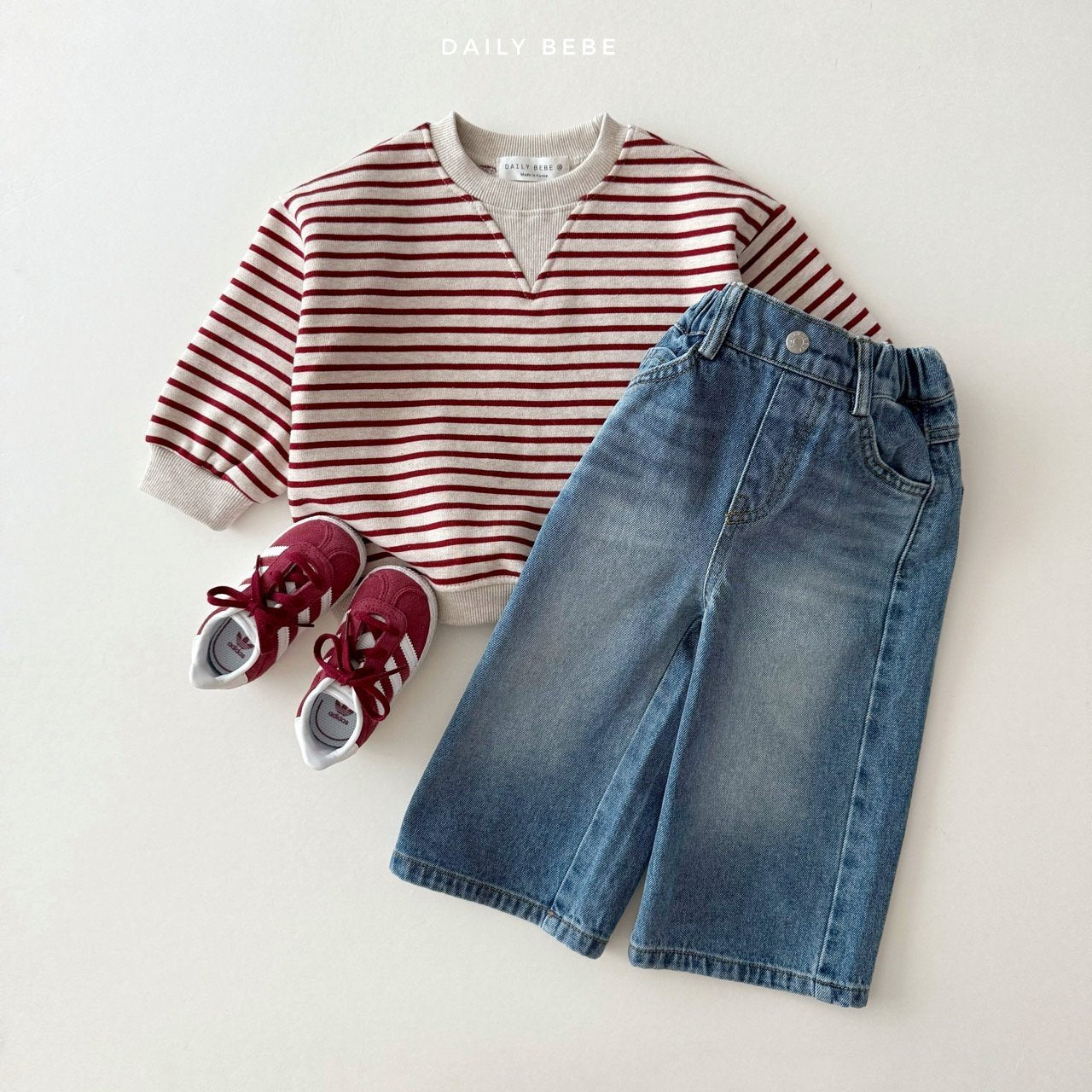 Striped triangle sweatshirt