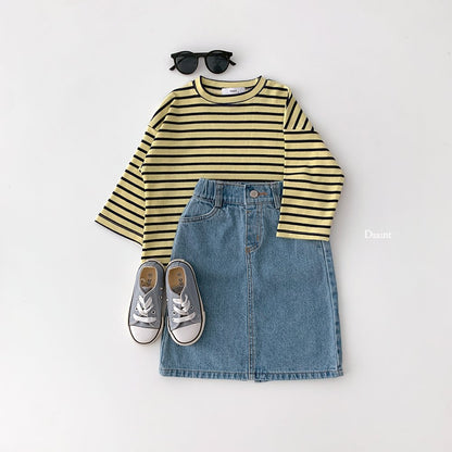 Banana striped top