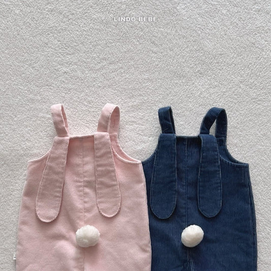 Rabbit golden suspenders