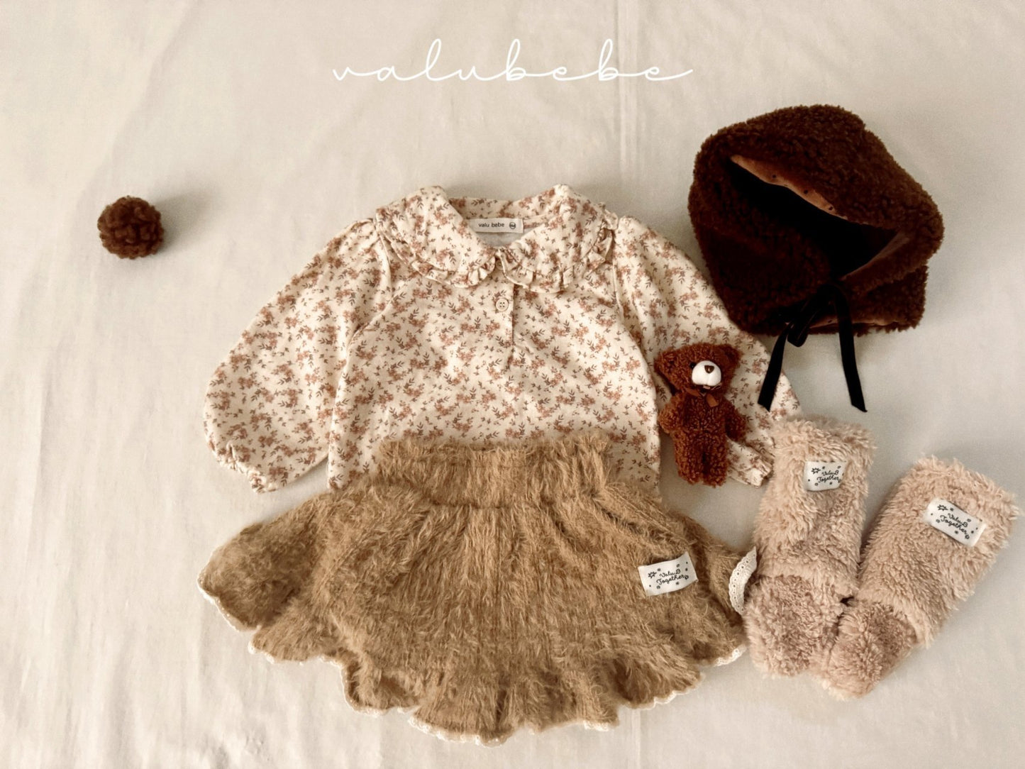 Lumi collar blouse