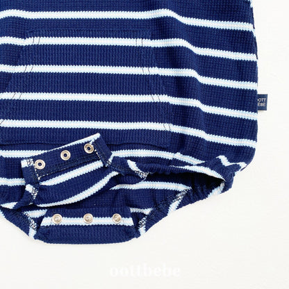 Urban stripes onesie