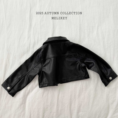 Leather short jacket