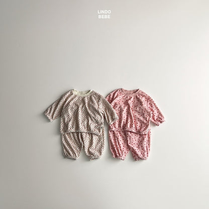 Baby strawberry flower set