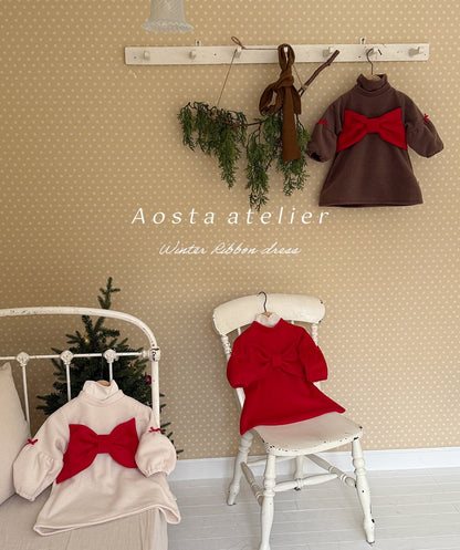 Winter ribbon dress