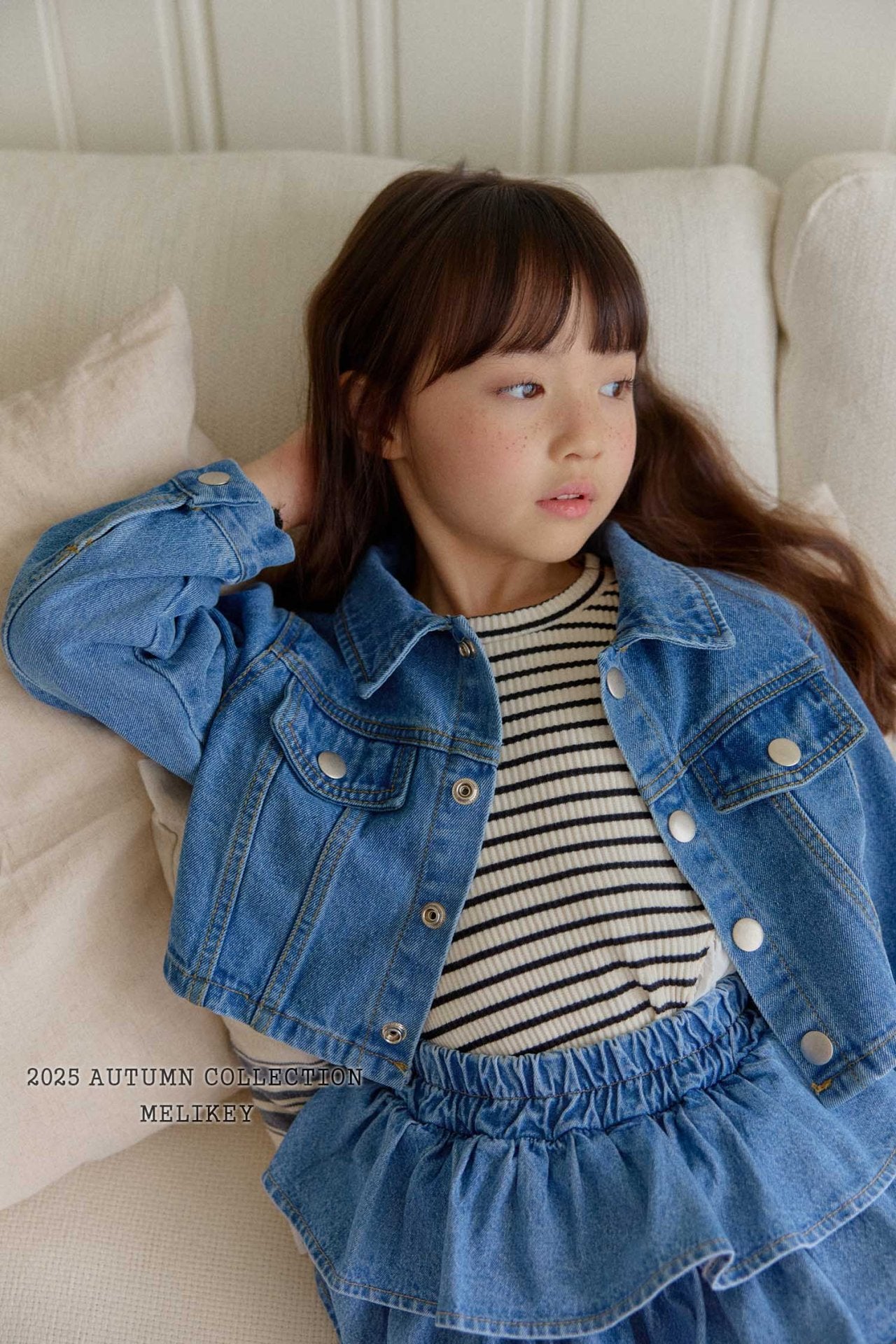 Denim short jacket