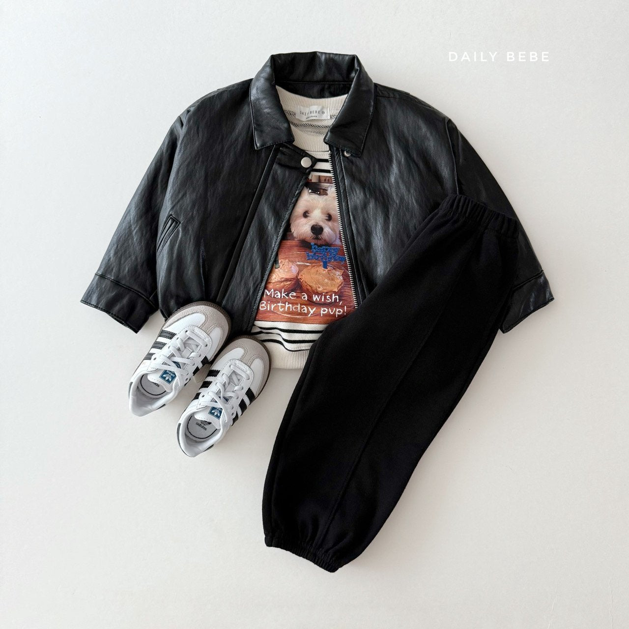 Cut out jogger pants