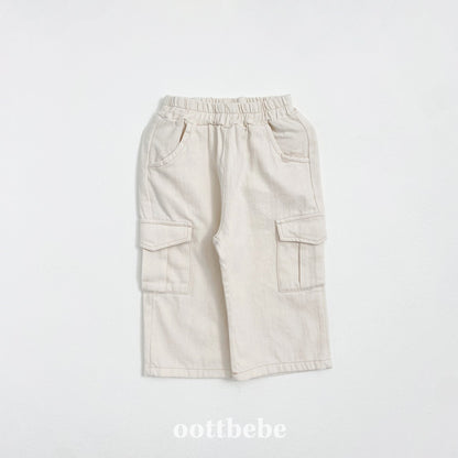 Stitch cargo pants