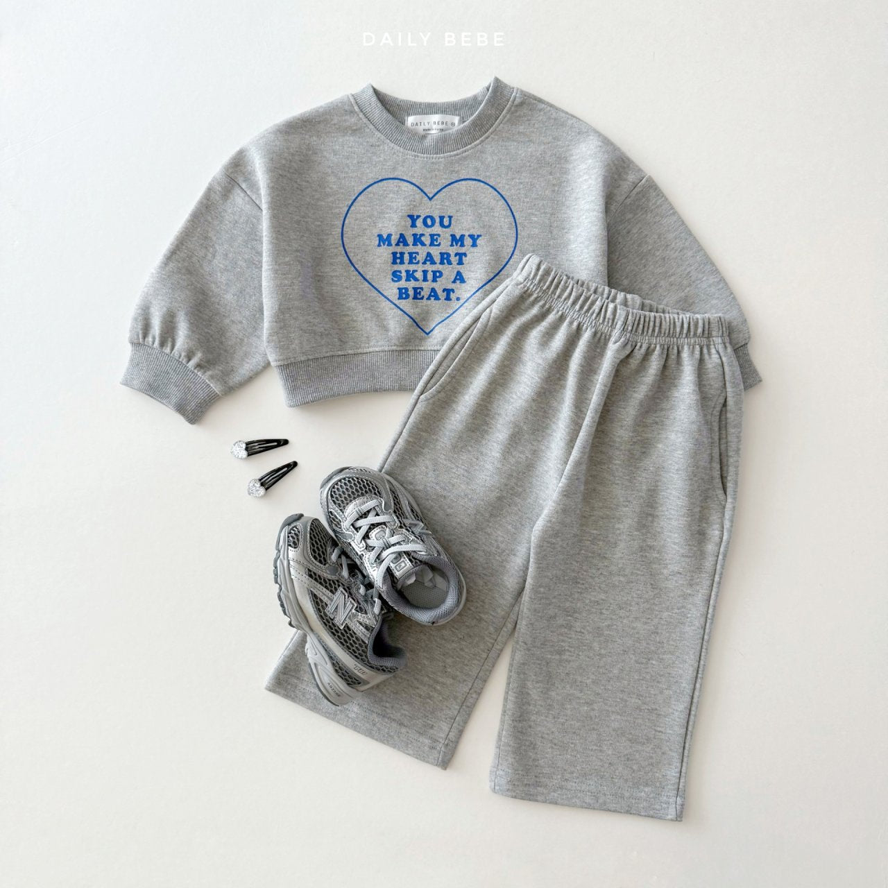 Heart wide set