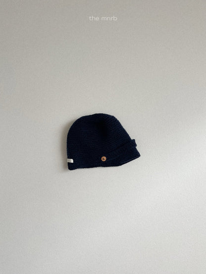 Rade button hat