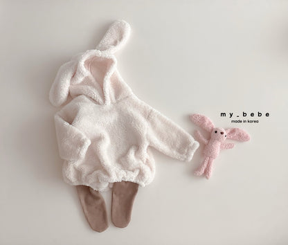 Rabbit boa fur suit