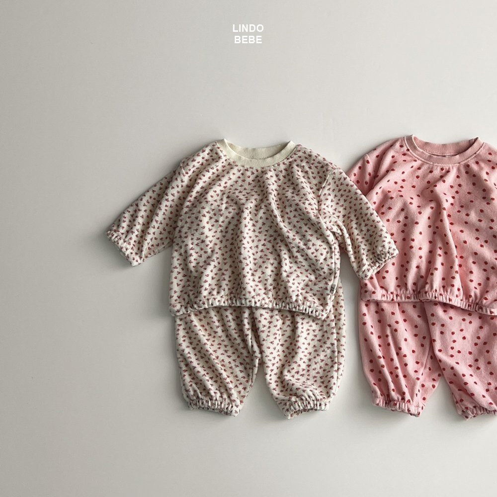 Baby strawberry flower set