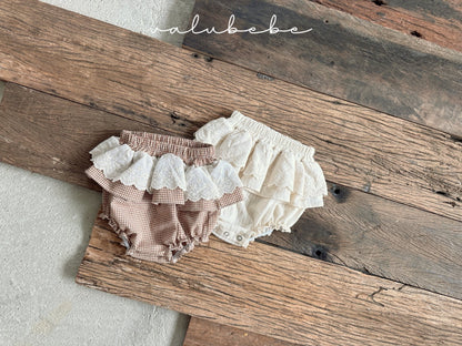 Natira lace bloomers