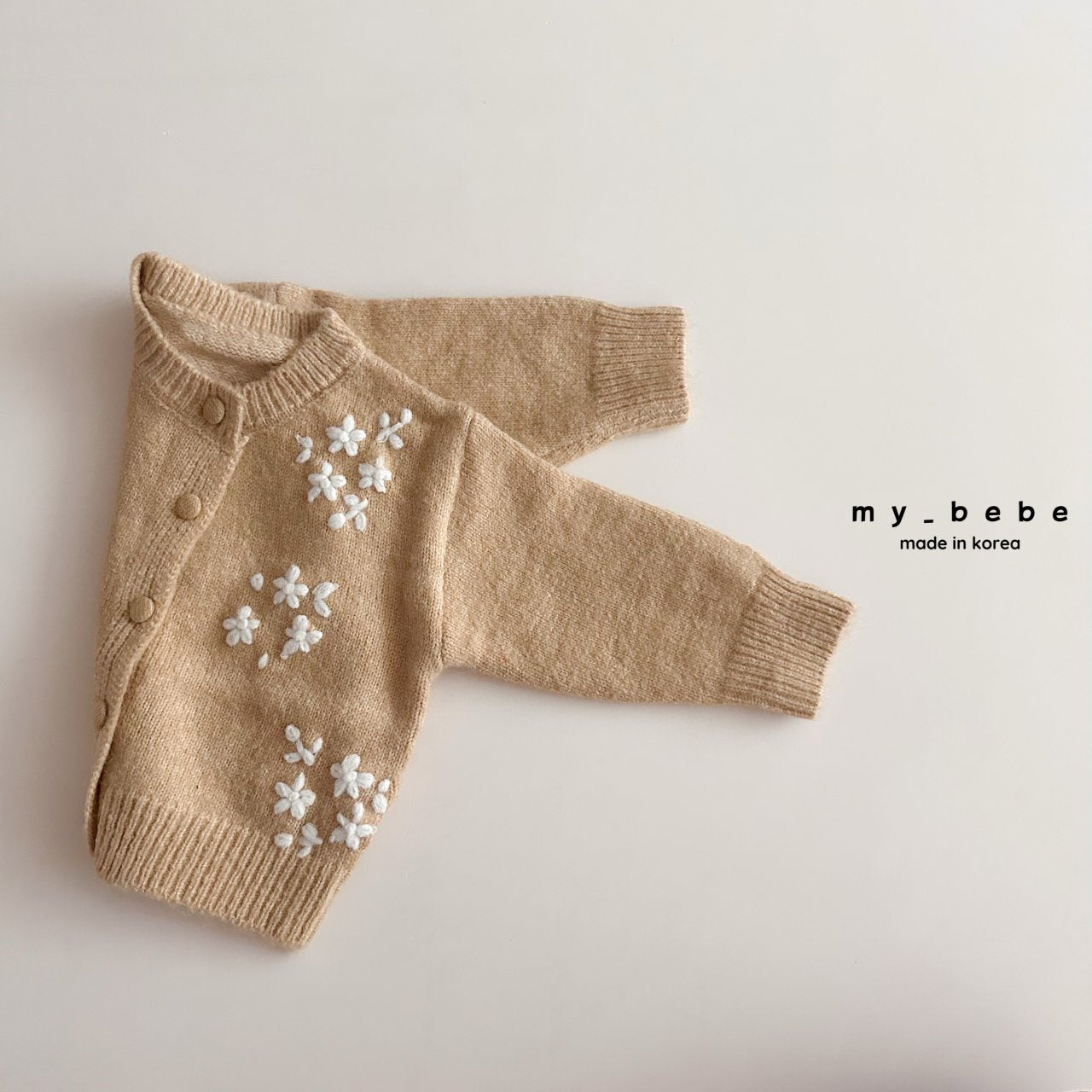 Floral embroidery cardigan