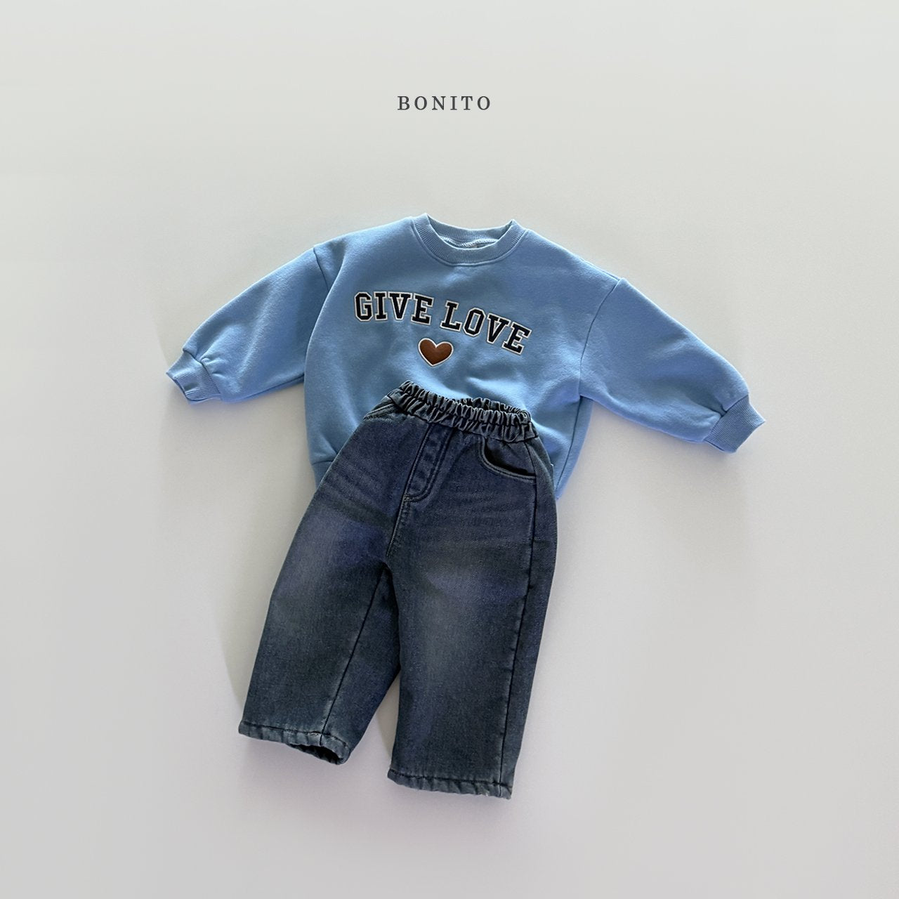 Give love sweatshirt