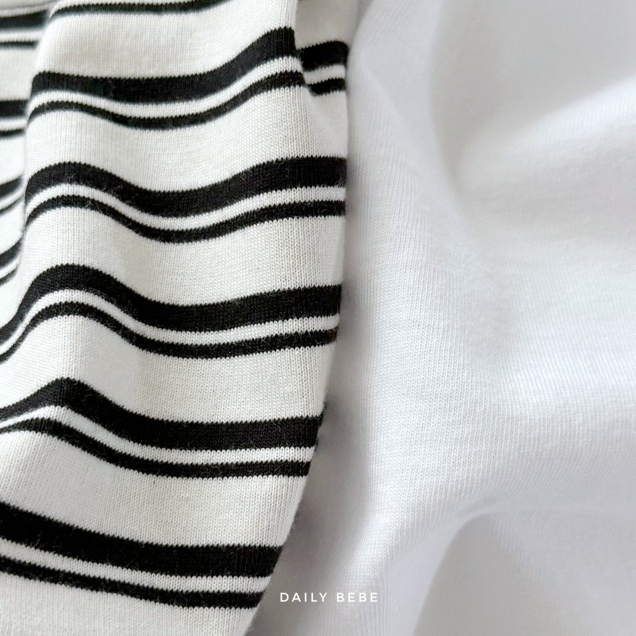Daily layering long sleeve top