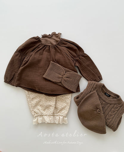 Lace bonbon pants