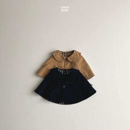 Reversable bobo cape