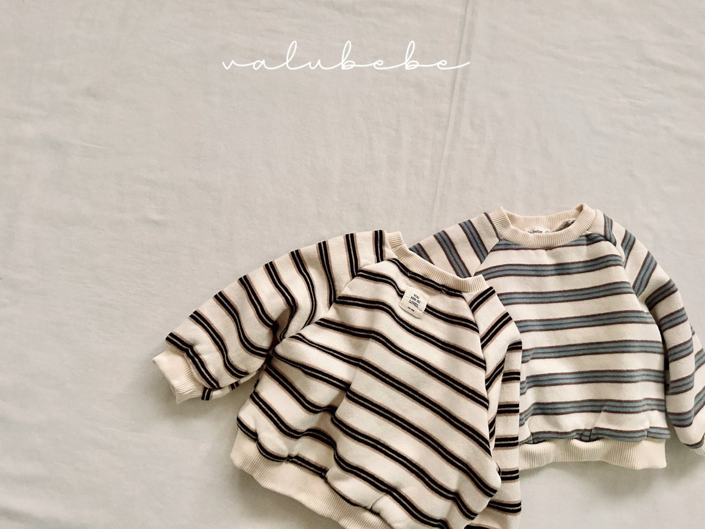 Multi-striped fleece sweatshirt