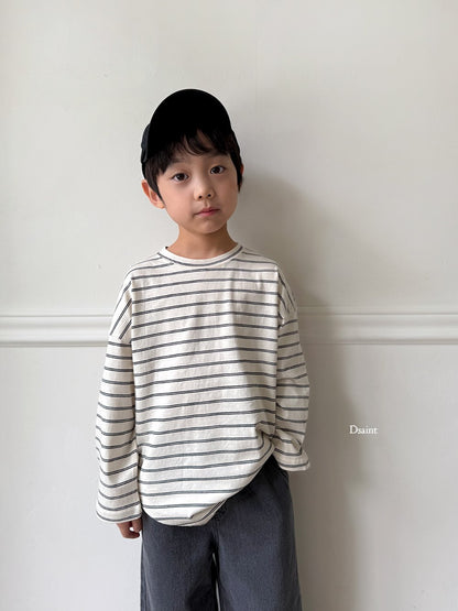 Decent line striped top