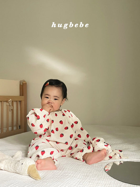 Strawberry pants