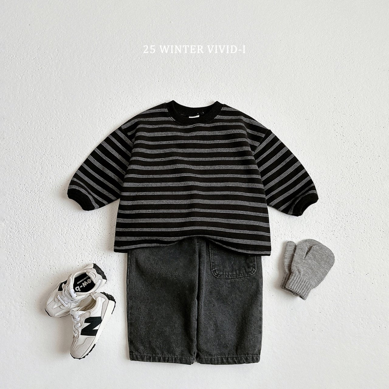 Fleece-lined multi-striped sweatshirt