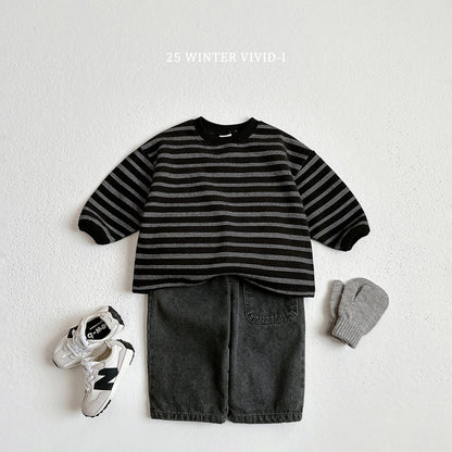 Fleece-lined multi-striped sweatshirt