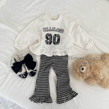 90 frill top