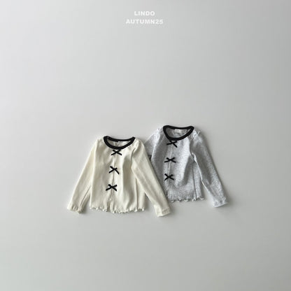 Sweet ribbon top
