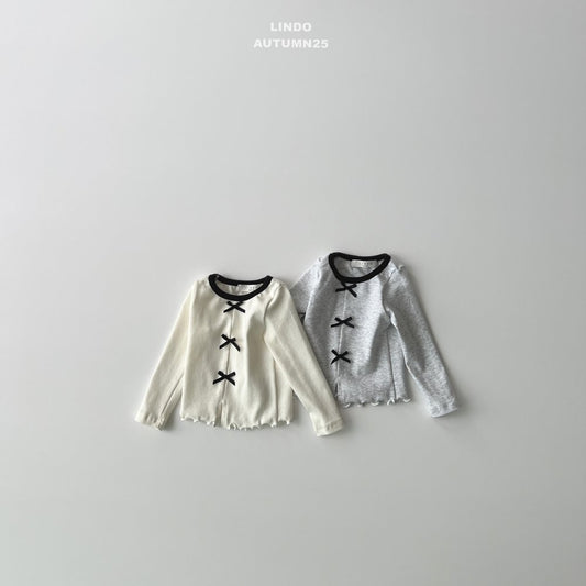 Sweet ribbon top