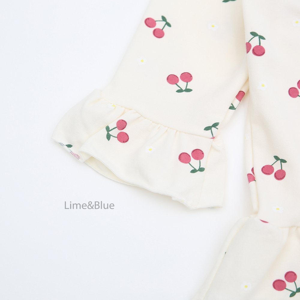 Lovely cherry loungewear